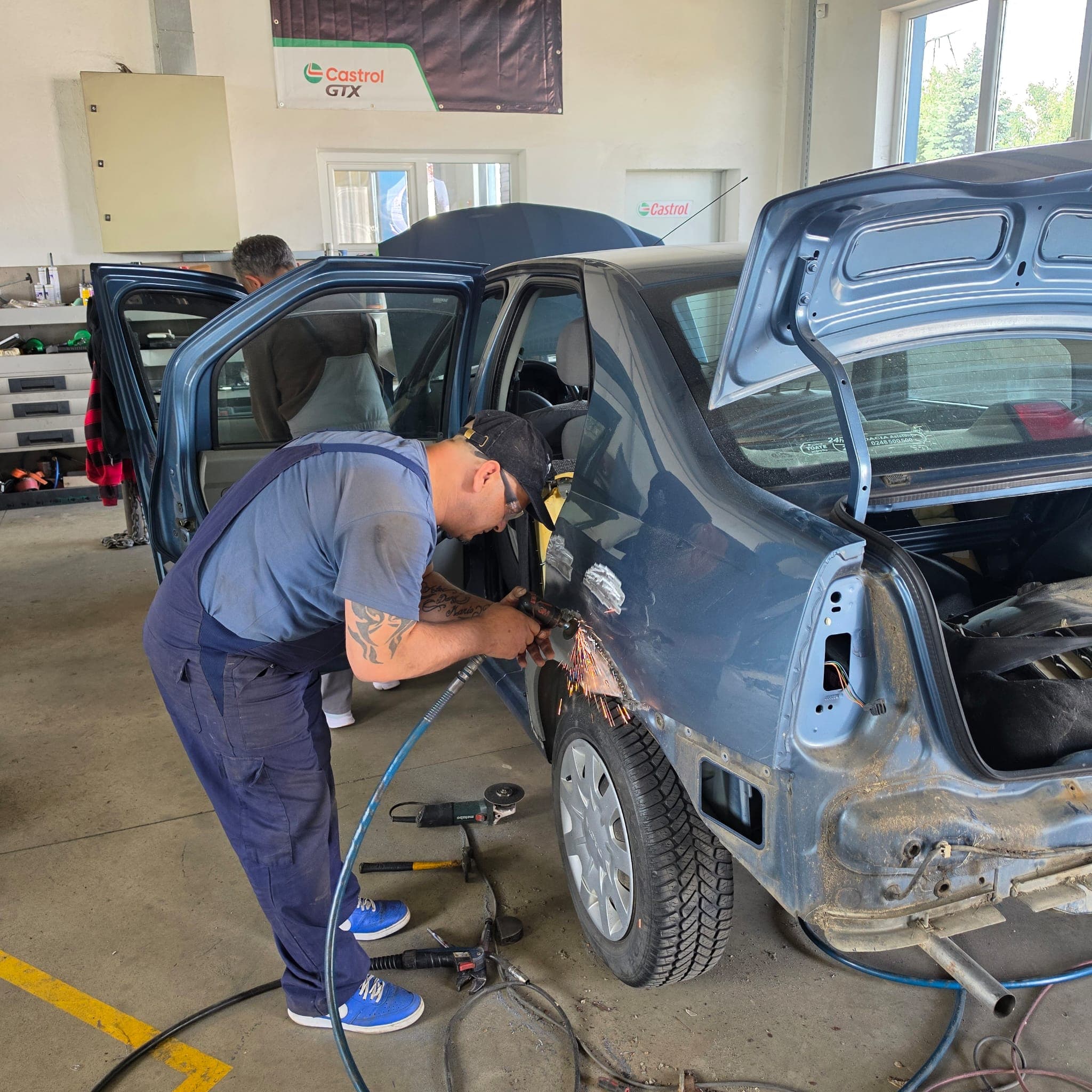 Tinichigerie auto Sibiu — reparații caroserie la Dr. Auto