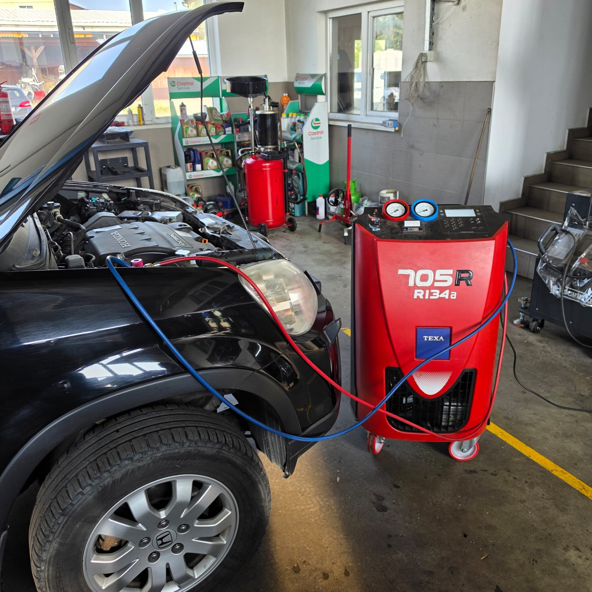 Reparații AC Sibiu — diagnoză presiuni climatizare Dr. Auto