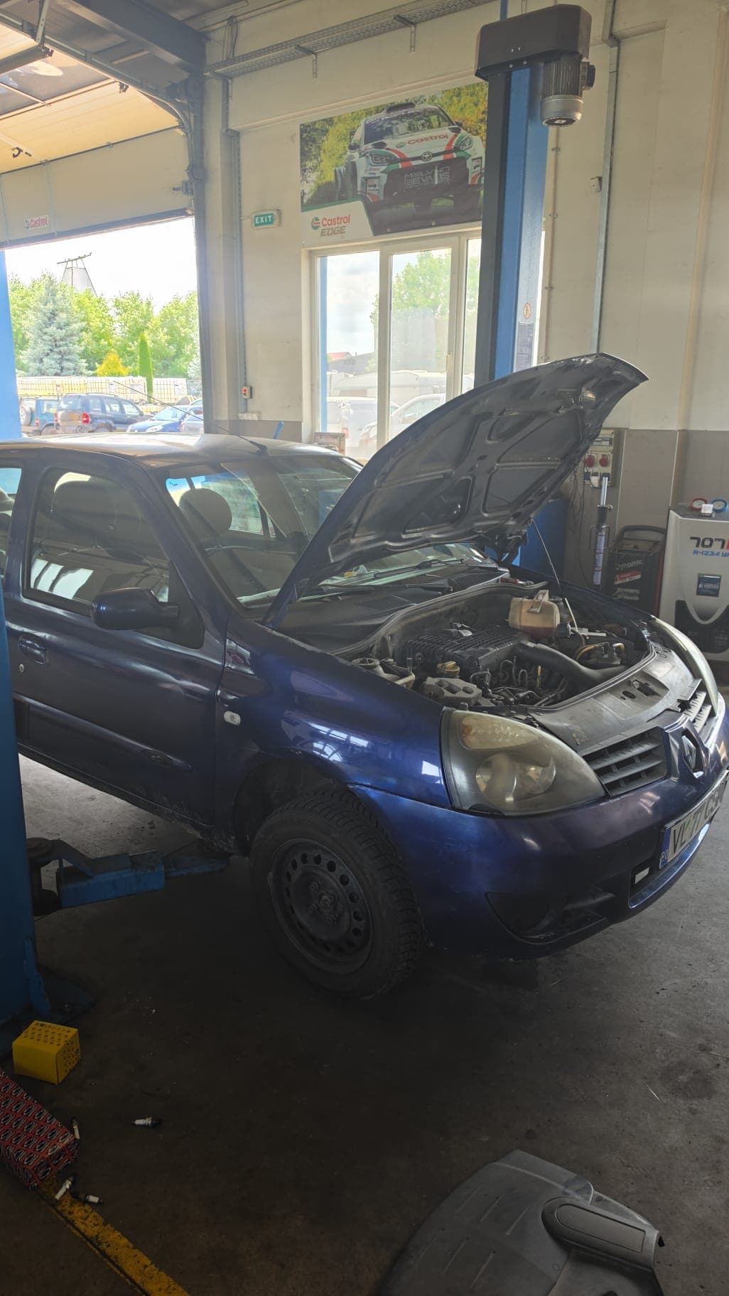 Climatizare auto Sibiu — echipament R1234yf Dr. Auto