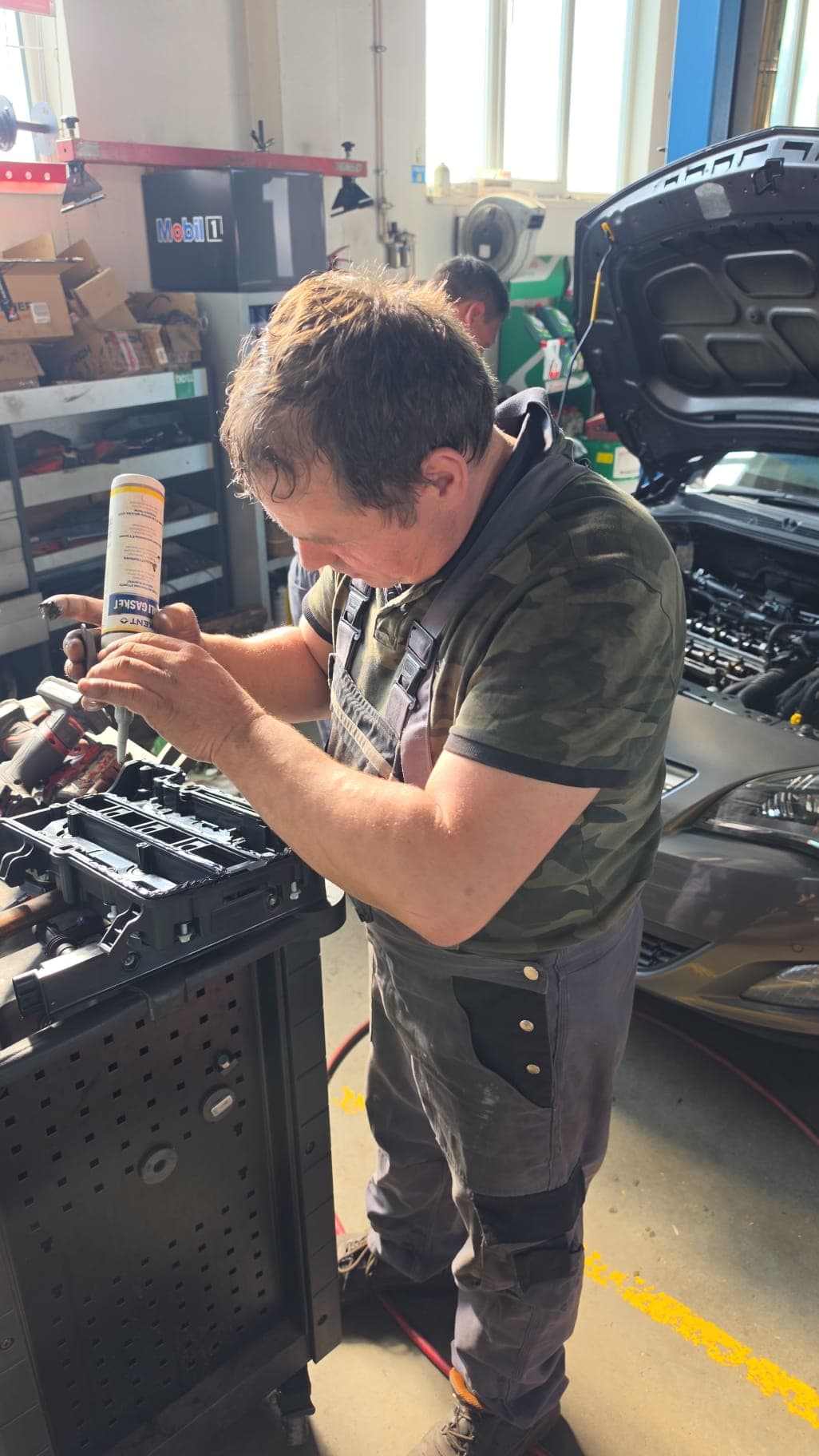 Revizie auto Sibiu — lucrări motor și etanșări Dr. Auto