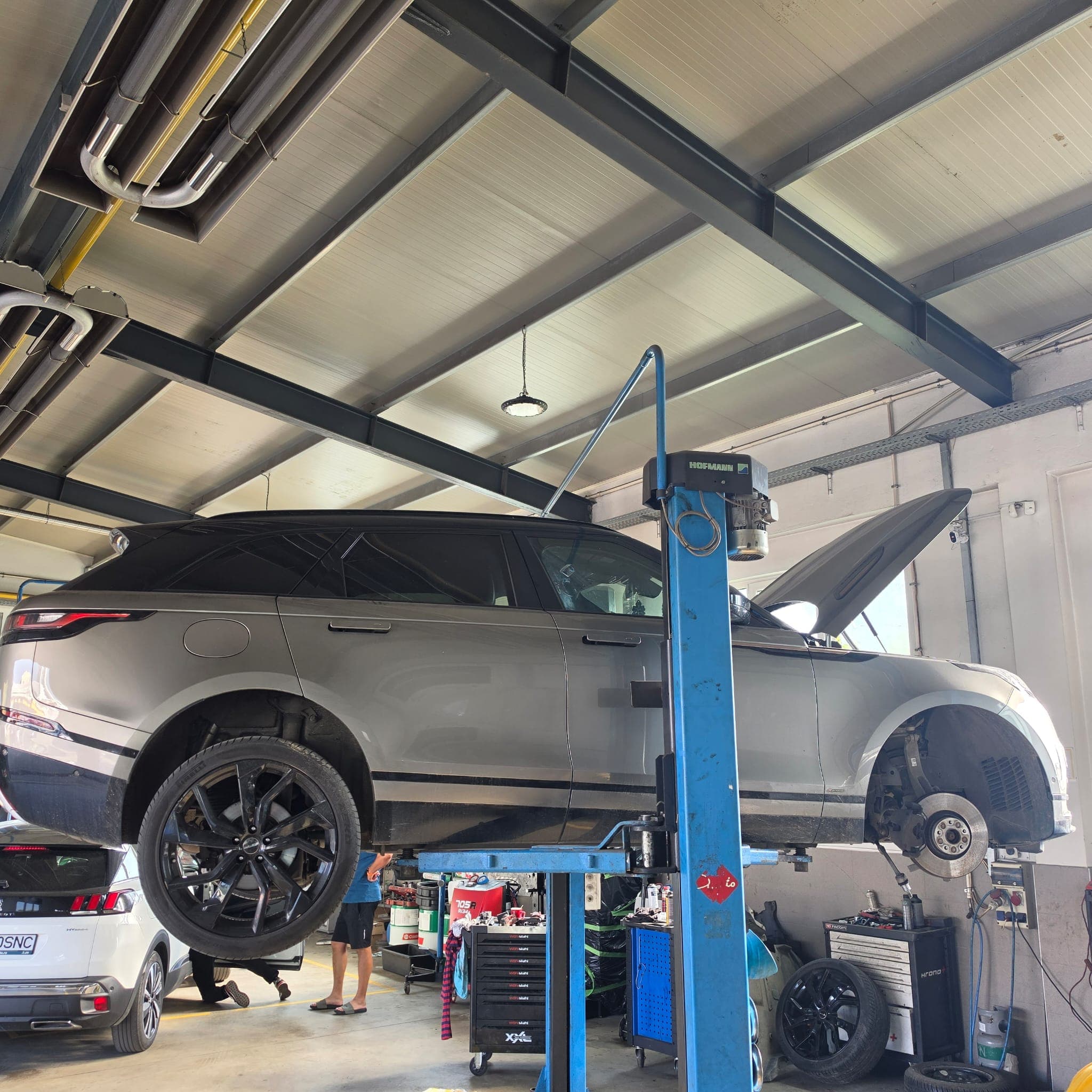 Service frâne Sibiu — disc frână pe elevator Dr. Auto