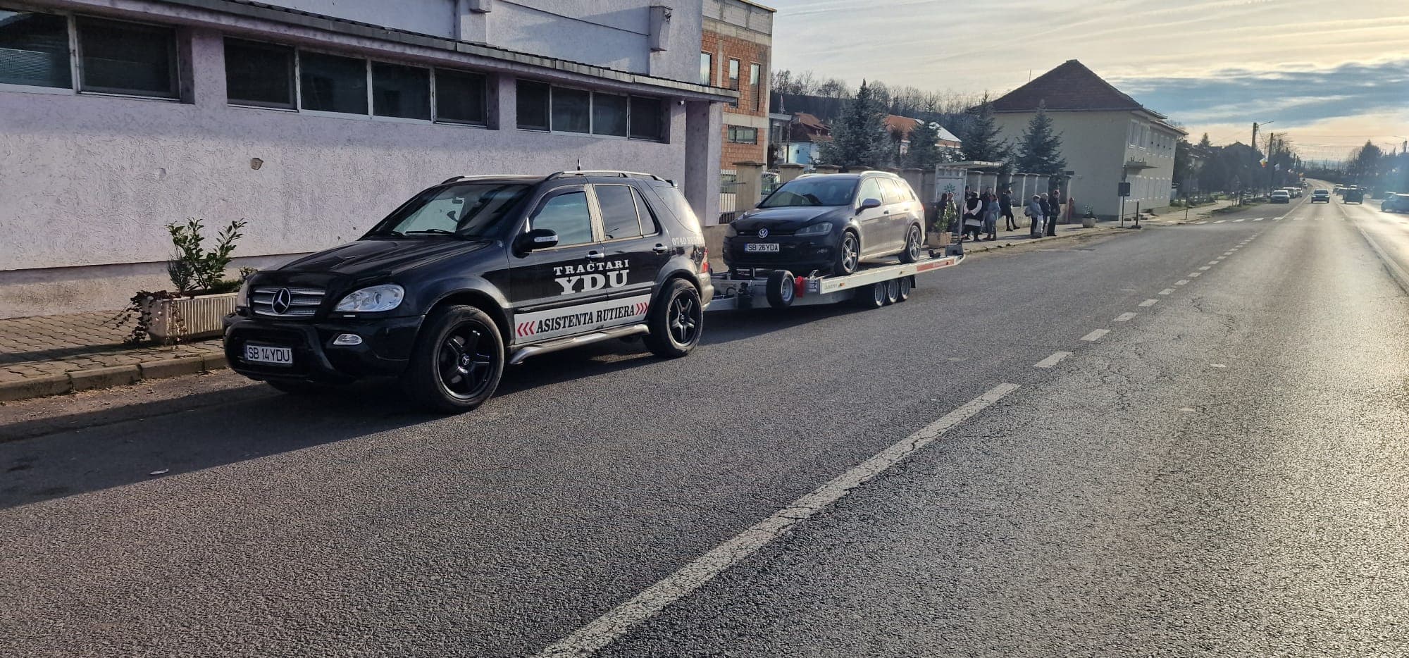 Tractări auto Sibiu — platformă modernă Dr. Auto